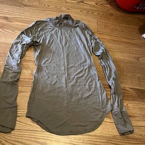 Lululemon LAB Thin Turtle Neck